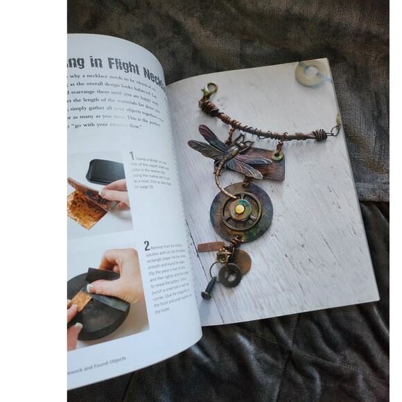 Metalwork Jewelry: 35 Step-By-step Projects - Picture 4 of 7